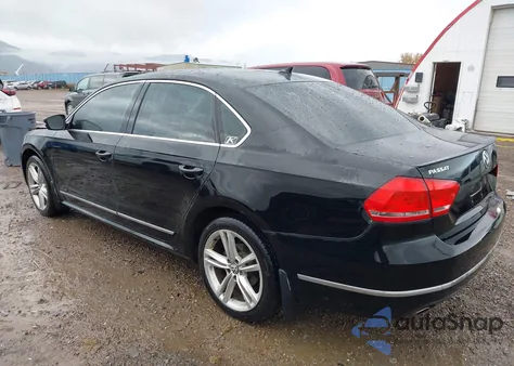 2015 Volkswagen Passat 2.0L Tdi Sel Premium from USA, damaged, VIN 1VWCV7A30FC074832